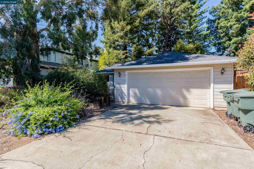 4175 Coulombe Dr
