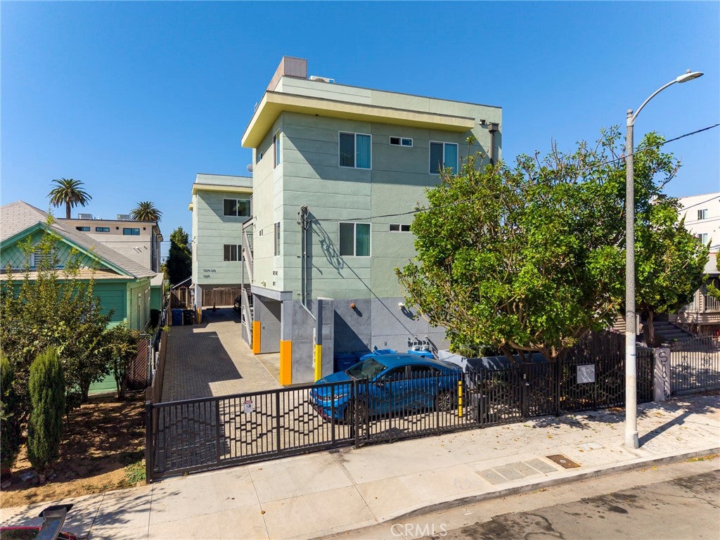 1127 S Kingsley