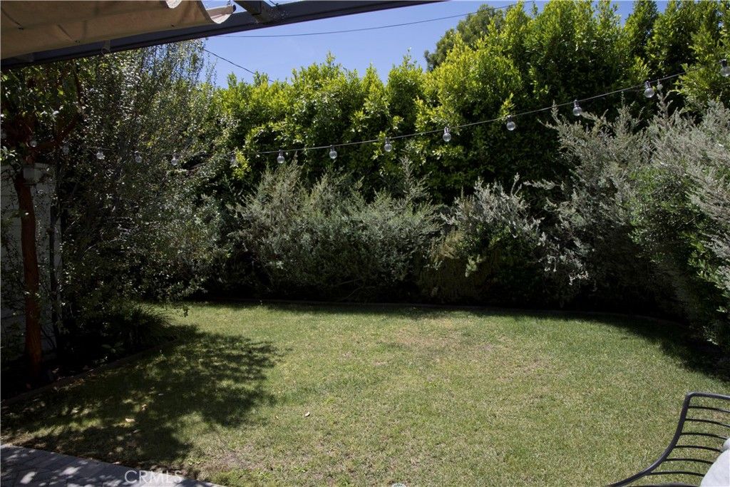 listing image 130720649380373286587