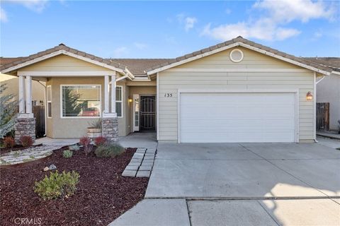 Photo of 135 Headwaters Rd, Templeton, CA 93465 (MLS # SC26029441)