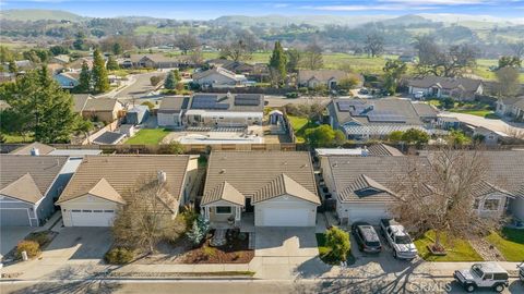 Tiny photo for 135 Headwaters Rd, Templeton, CA 93465 (MLS # SC26029441)