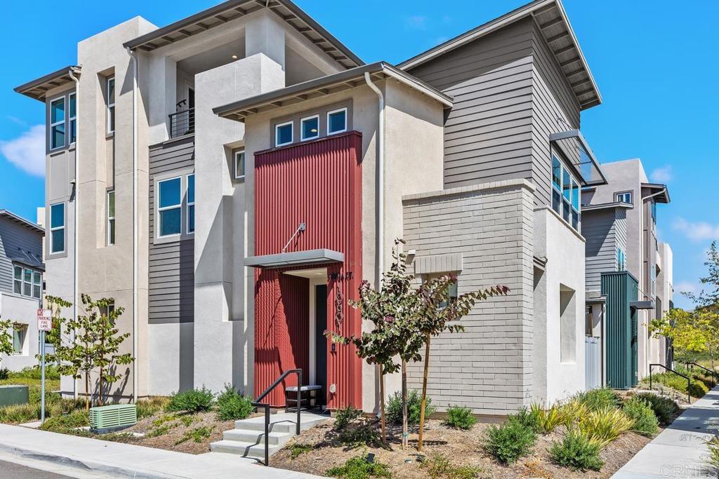 10601 Senua Court