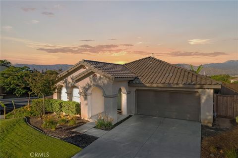 Photo of 719 Amherst WAY, San Jacinto, CA 92582 (MLS # SW26115354)