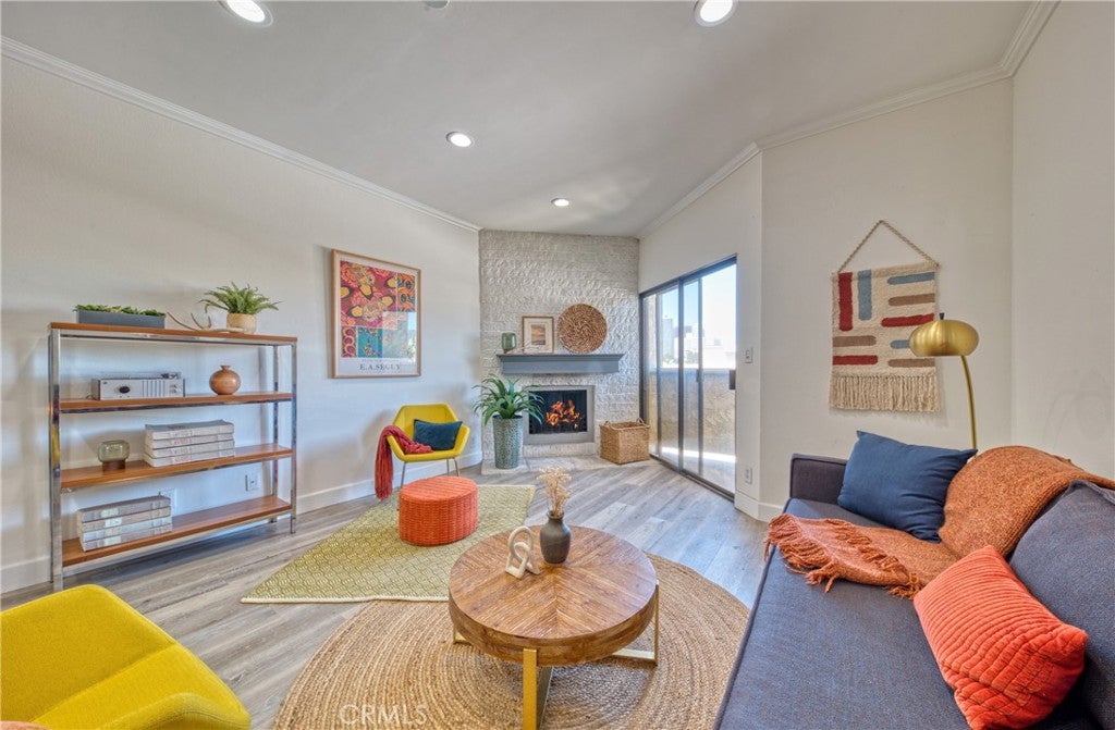 1665 Federal Avenue 302
