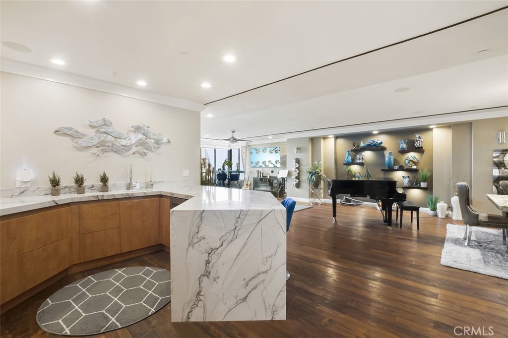 700 Front Street 2302