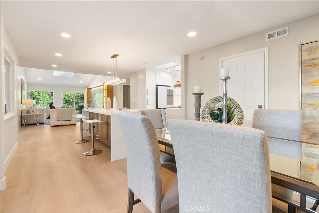 3470 Bahia Blanca W B