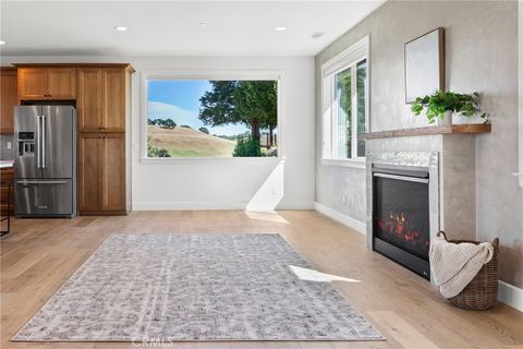 Tiny photo for 1232 Kapareil Ln, Paso Robles, CA 93446 (MLS # NS26086681)