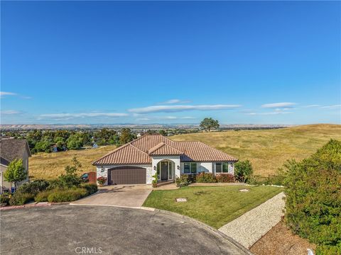 Tiny photo for 1232 Kapareil Ln, Paso Robles, CA 93446 (MLS # NS26086681)