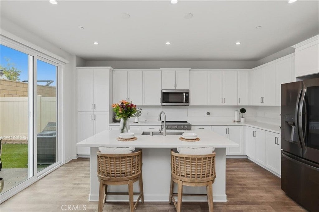 16080 Olivas Lane