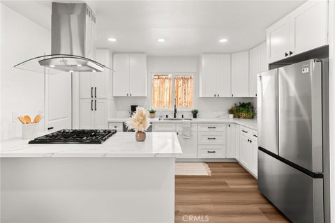 Tiny photo for 10021 Diamond Head WAY, Riverside, CA 92503 (MLS # IV26194087)