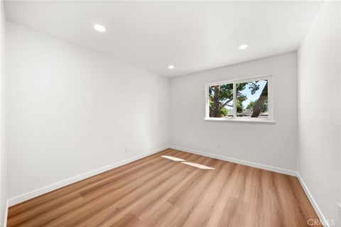 Tiny photo for 10021 Diamond Head WAY, Riverside, CA 92503 (MLS # IV26194087)