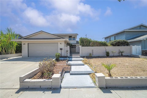 Photo of 9628 Mariposa Avenue, Fountain Valley, CA 92708 (MLS # WS26202275)