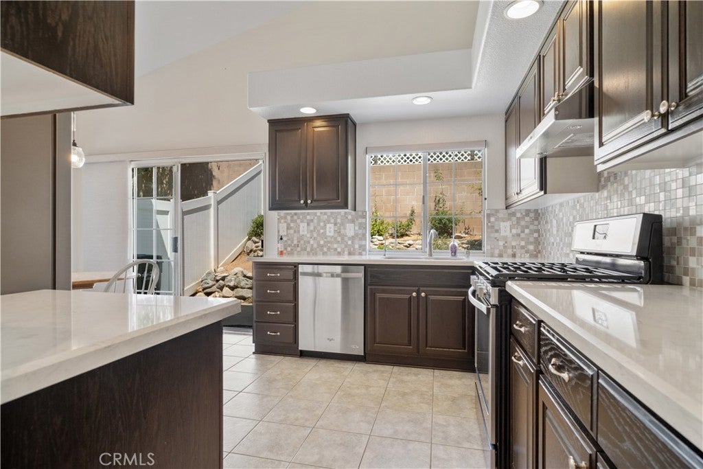 1062 Brookfield Place 54