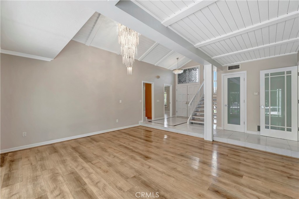 17675 Rainglen Lane
