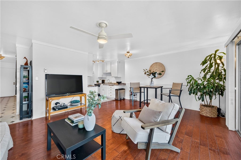 1061 Park Avenue 306