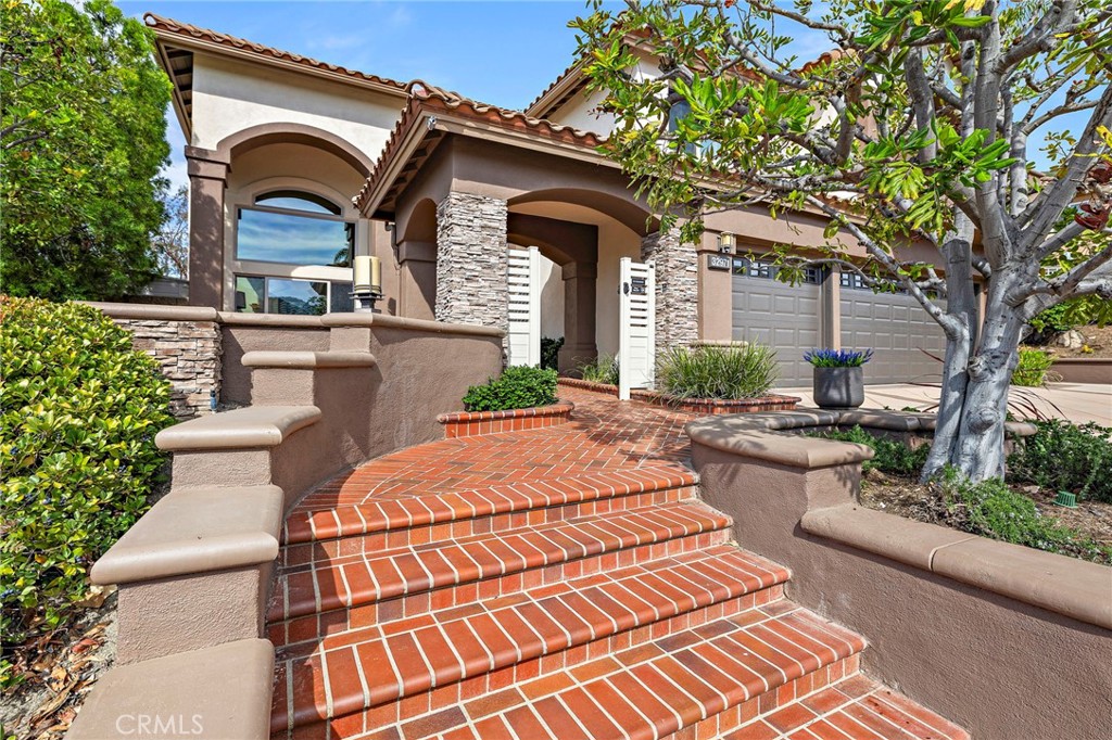 32971 Pinnacle Drive