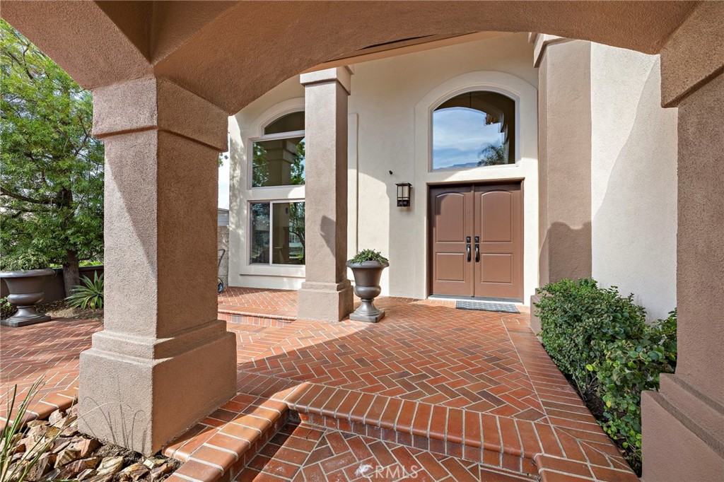 32971 Pinnacle Drive