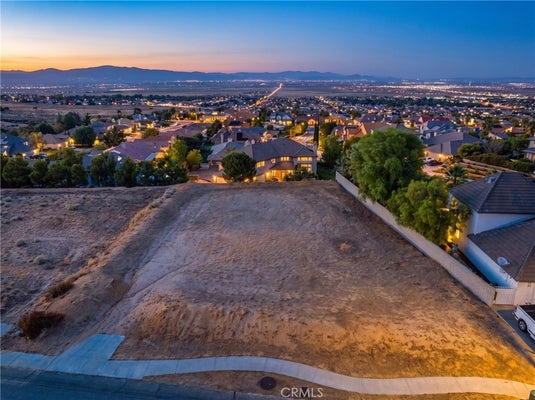 6831 SYCAMORE LN, PALMDALE, CA 93551 - Image ae580a42e3b381efb7f342a6b0f2a3d2/1430575710