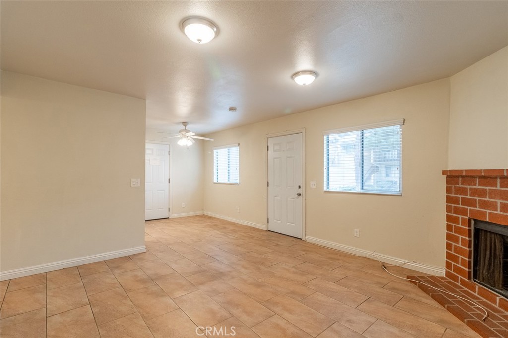 1251 S Meadow Lane 143