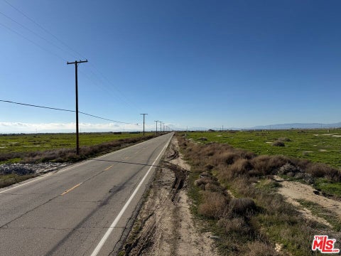 Photo of 63 E Ste #AVE H, Roosevelt, CA 93535 (MLS # 26868281)