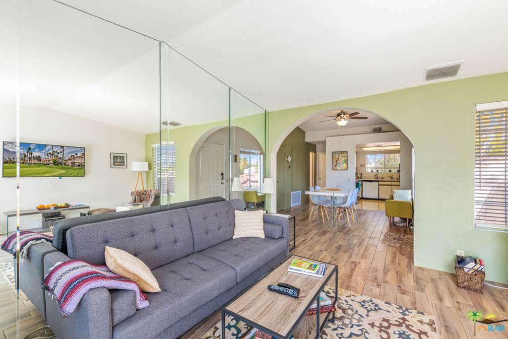 Mesquite Country Clu - Residential