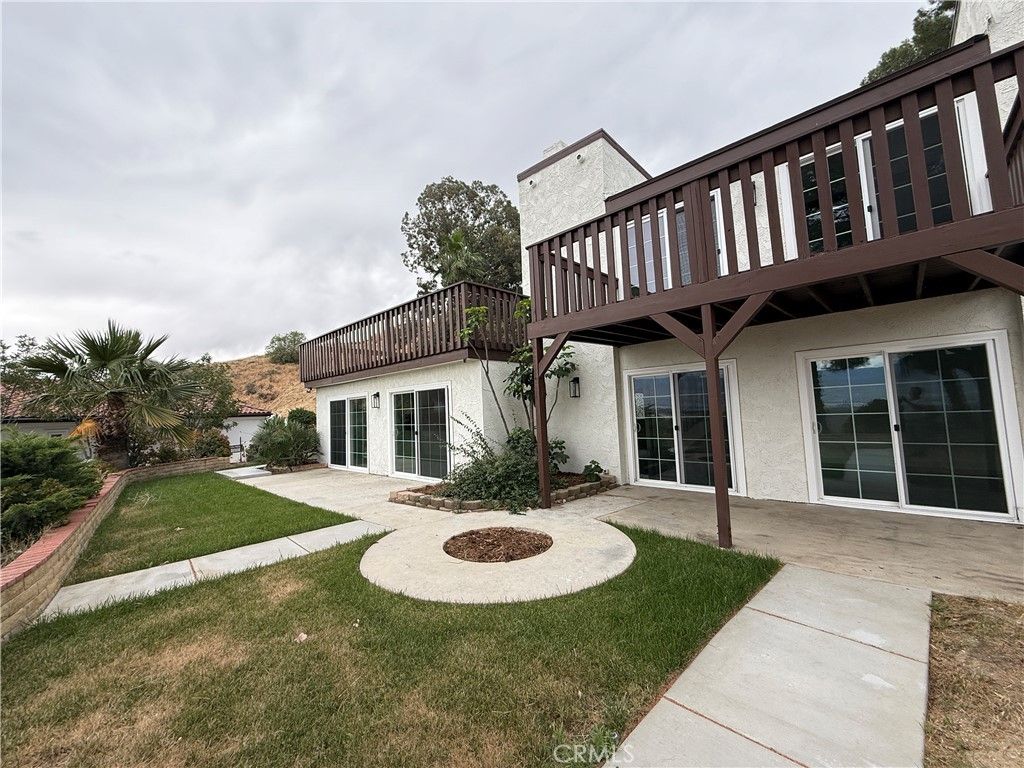 Photo of 25051 Crestview Dr, Loma Linda, CA 92354 (MLS # IV26078512)