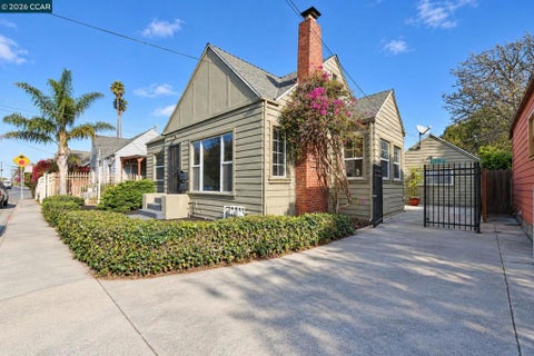 Photo of 1219 Brookside Dr DR, San Pablo, CA 94806 (MLS # 41151967)