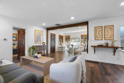 Tiny photo for 1018 Johnson Ave Ave, San Diego, CA 92103 (MLS # 260013660SD)