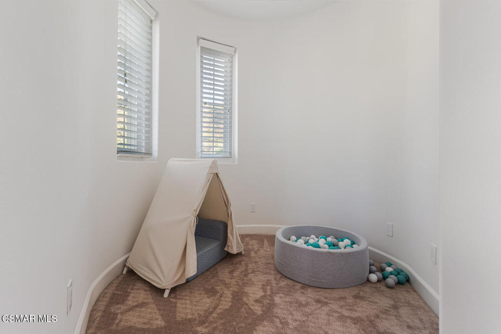 North Gate-471 - 471 - Residential