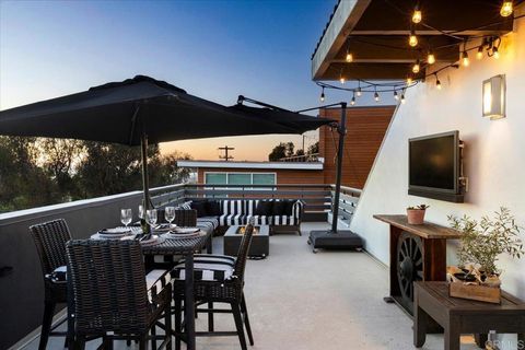 2517 State Street Carlsbad CA 92008