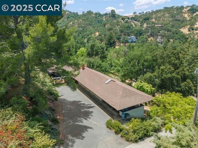 ALAMO CREST - Residential