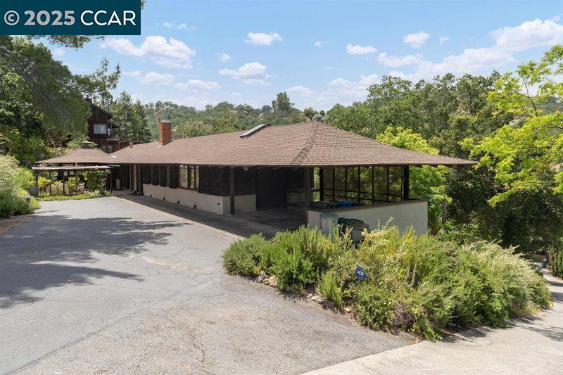 ALAMO CREST - Residential