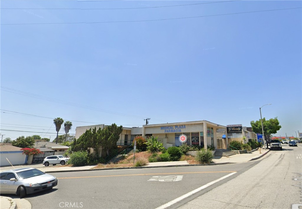 3001 W Beverly Boulevard
