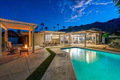 Photo of 840 E Biltmore Place, Palm Springs, CA 92264 (MLS # 219152836PS)