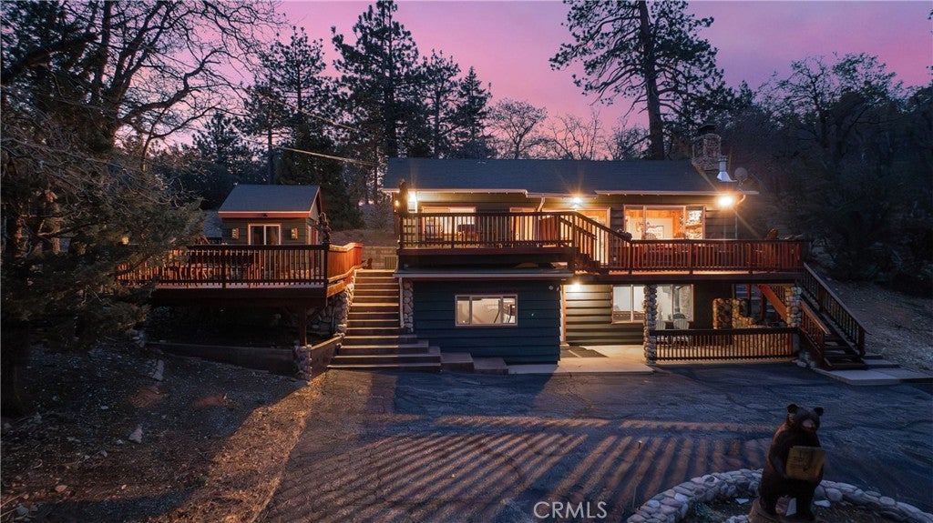 43656 Ridge Crest