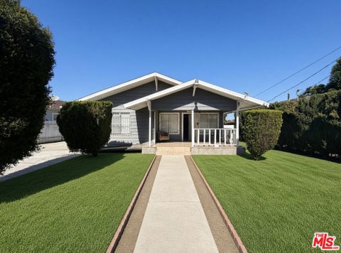 Photo of 1101 W 110th Street, Los Angeles, CA 90044 (MLS # 26102848)
