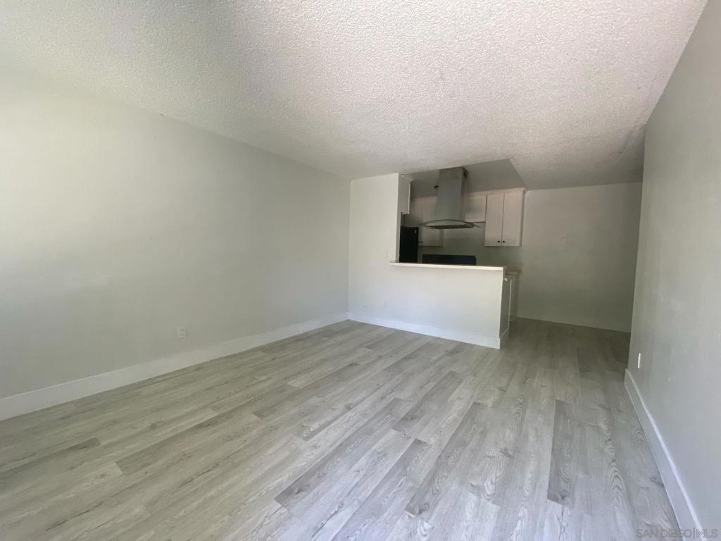 702 R Ave 6