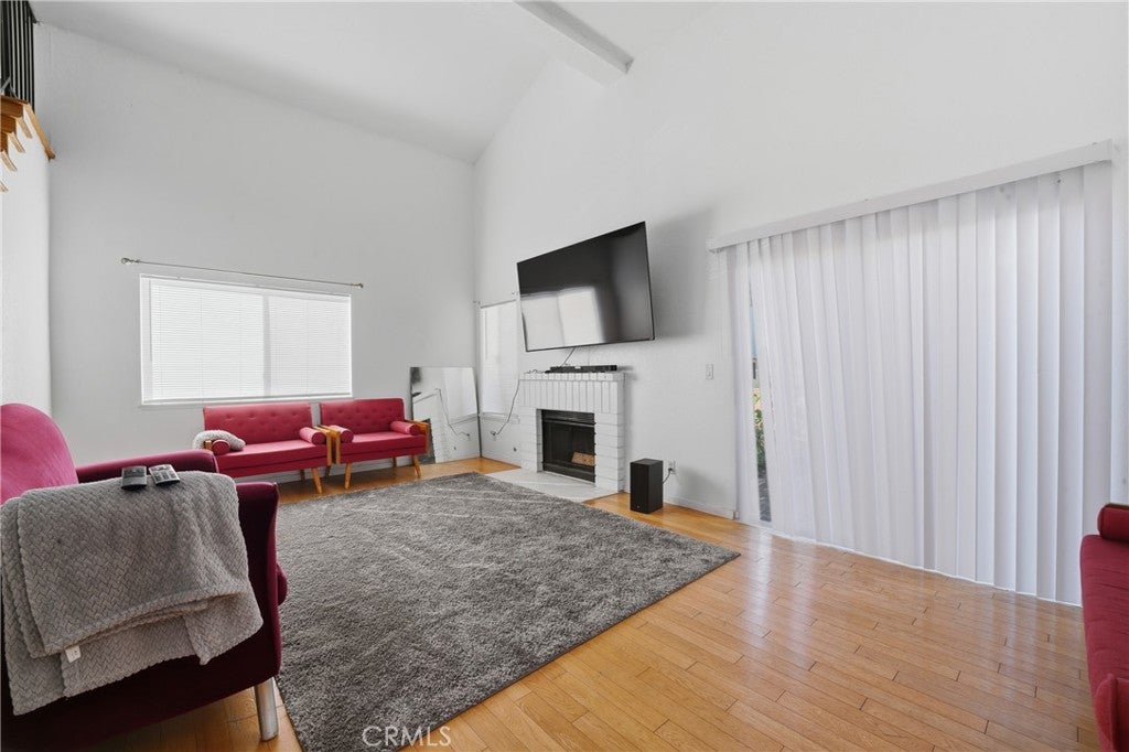2915 E 60th Pl A