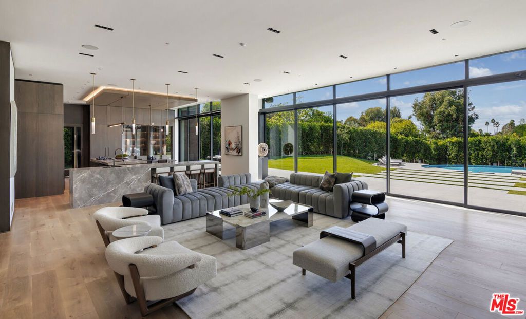 Photo of 615 N Faring Road, Los Angeles, CA 90077 (MLS # 25630361)