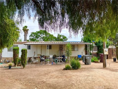 21595 Bailly Street Perris CA 92570