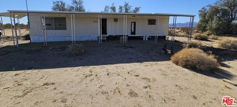 Photo of 48003 Kiloran Street, Newberry Springs, CA 92365 (MLS # 26635971)