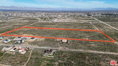 Photo of 0 Nipa Ave, California City, CA 93505 (MLS # 26647303)