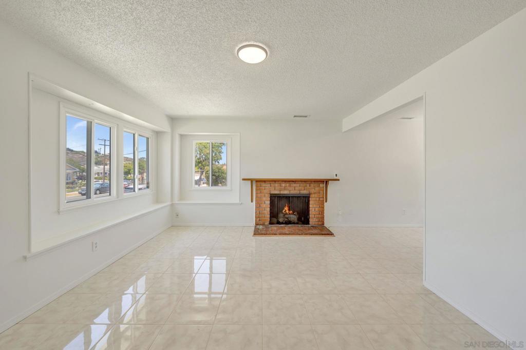 6253 Rancho Hills Dr