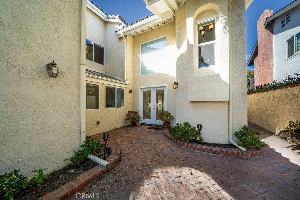 Photo of 34 Columbus, Irvine, CA 92620 (MLS # OC26056276)