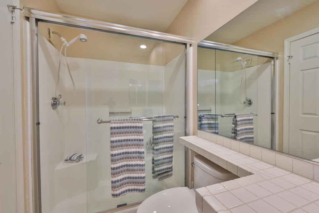 Oasis Country Club - Residential