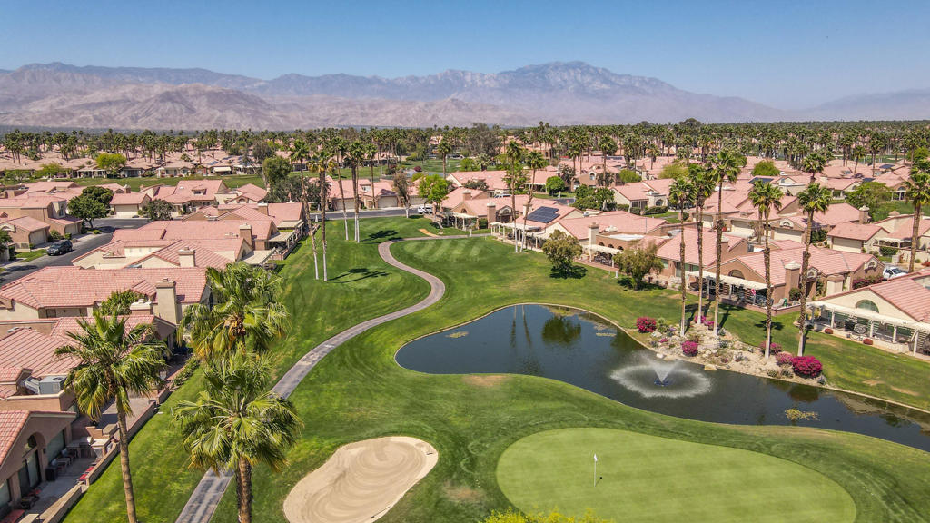 Oasis Country Club - Residential