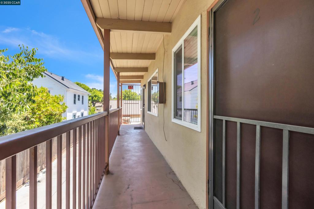 SANTA CLARA - Residential Income