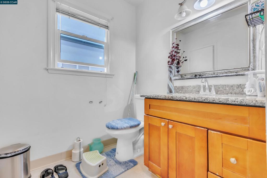 SANTA CLARA - Residential Income