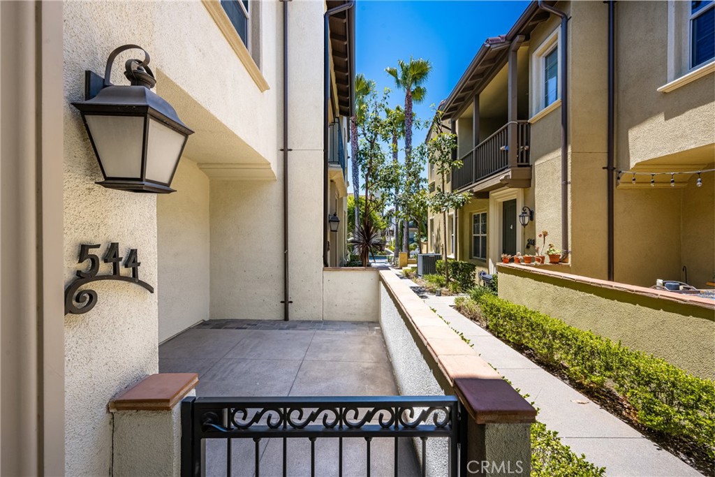 544 S Casita Street