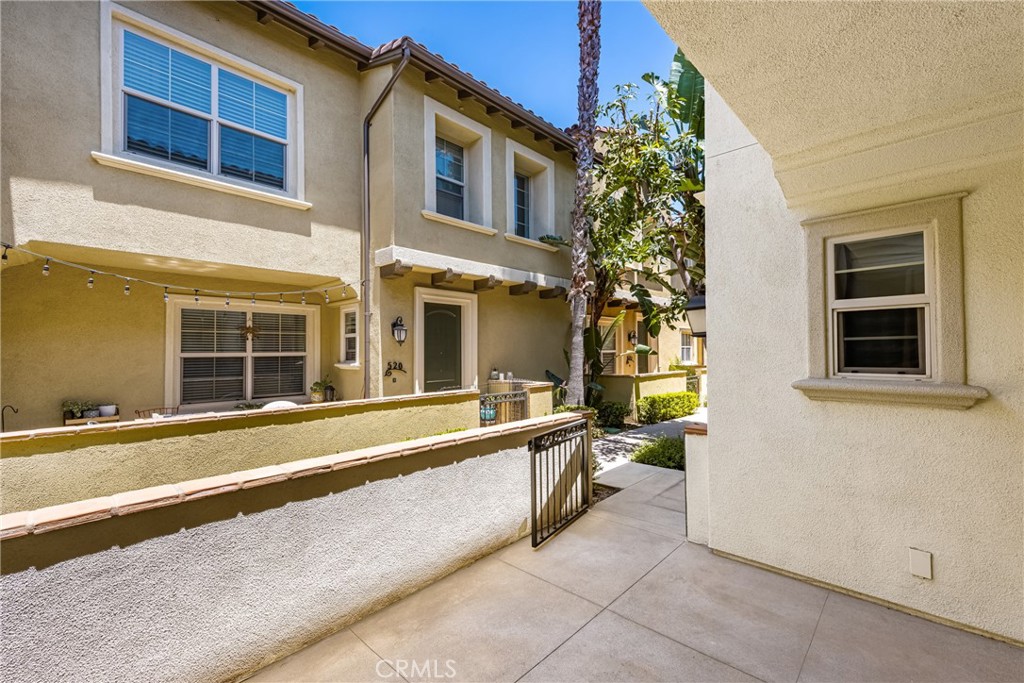 544 S Casita Street